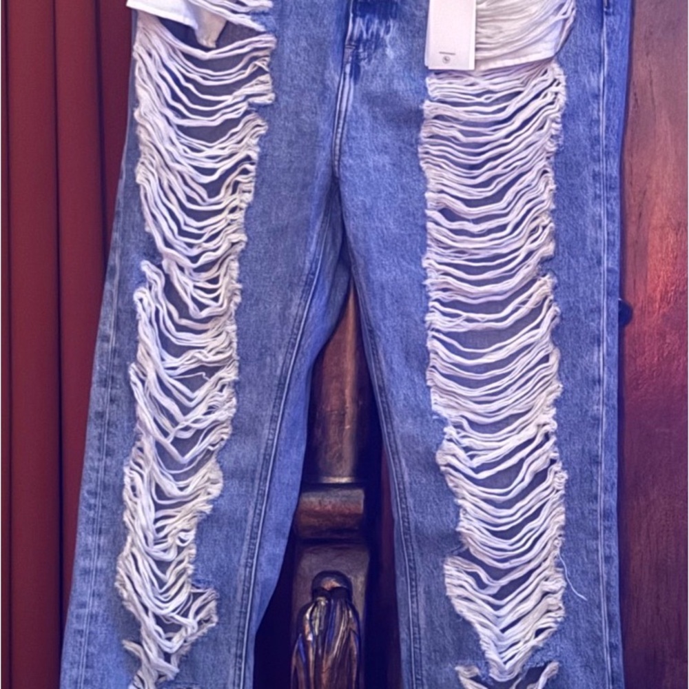 Good American “The Khloe”Distressed Blue and White High Rise Jeans - Picture 2 of 5